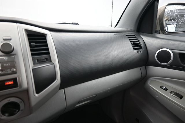 Used 2011 Toyota Tacoma 4x4 Double Cab w/ TRD Sport Pkg w/JBL Audio image 25