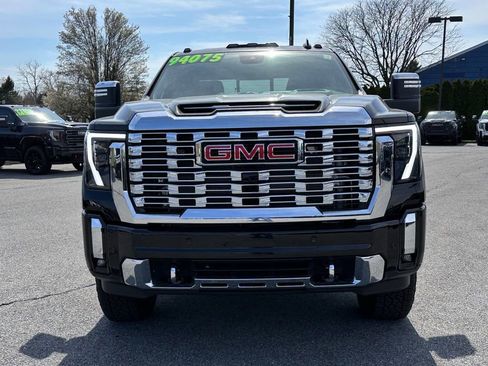 New 2026 GMC Sierra 3500 Denali w/ Denali Reserve Package AWD/4WD image 4