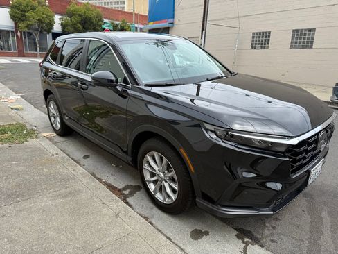 Used 2025 Honda CR-V EX image 6