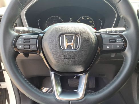 Used 2023 Honda Pilot EX-L image 13