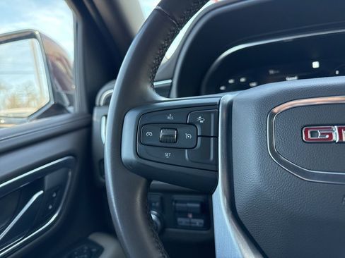 Used 2023 GMC Yukon SLT w/ Max Trailering Package image 18