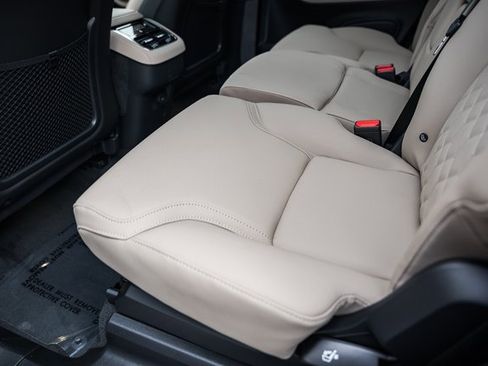 New 2026 Volvo XC90 B6 Plus w/ Protection Package Premier image 30