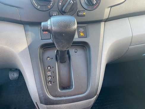 Used 2015 Chevrolet City Express LT w/ Technology Package FWD image 25