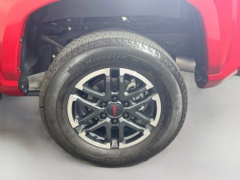 Used 2024 Toyota Tacoma TRD Sport RWD image 27