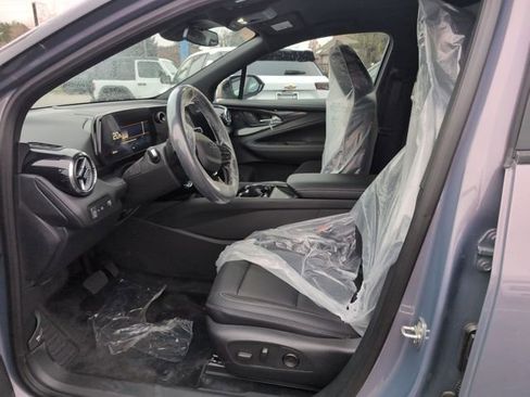 New 2026 Chevrolet Blazer EV LT image 13