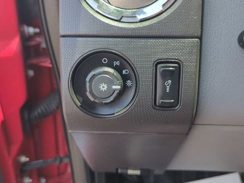 Used 2011 Ford F250 XLT w/ XLT Interior Pkg AWD/4WD image 20