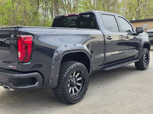 Used 2022 GMC Sierra 1500 AT4 w/ AT4 Premium Package image 39