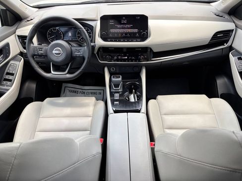 Used 2023 Nissan Rogue SL w/ SL Premium Package FWD image 17