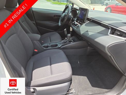 Certified 2025 Toyota Corolla LE FWD image 14