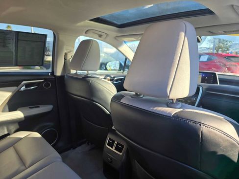 Used 2019 Lexus RX 450h AWD image 15