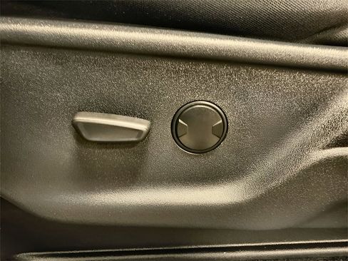 Used 2025 Ford F150 XLT w/ Equipment Group 301A Standard image 6