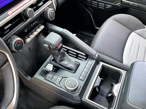 Used 2025 Toyota Tacoma TRD Sport RWD image 16