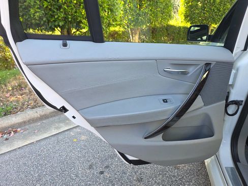 Used 2007 BMW X3 3.0si image 22