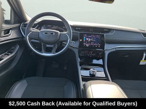 New 2025 Jeep Grand Cherokee L Laredo AWD/4WD image 27