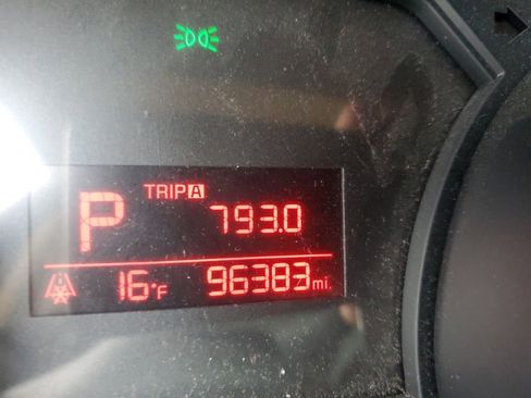 Used 2016 Kia Sedona LX w/ LX Convenience Package image 15