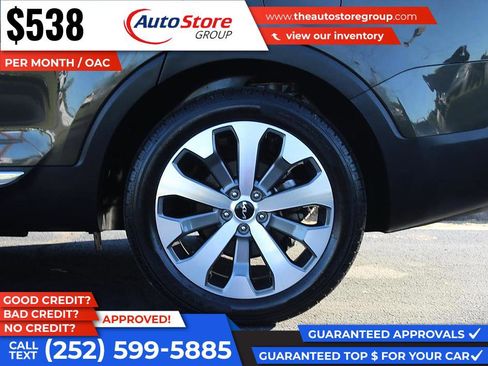 Used 2022 Kia Telluride EX w/ EX Premium Package FWD image 10