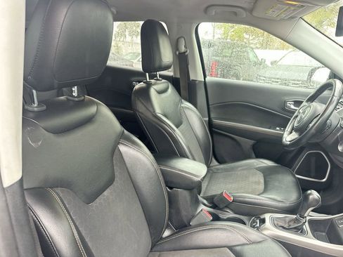 Used 2018 Jeep Compass Latitude w/ Popular Equipment Group image 49