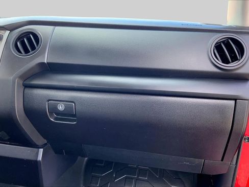 Used 2014 Toyota Tundra SR RWD image 18
