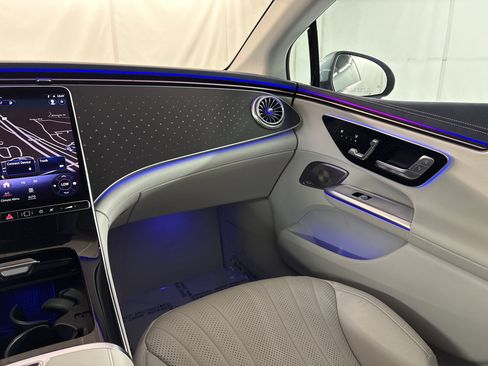 Certified 2023 Mercedes-Benz EQE 500 4MATIC Sedan image 29