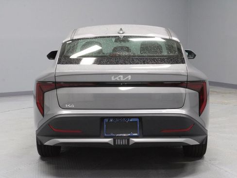 Used 2025 Kia K4 EX FWD image 9