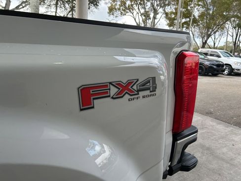 Used 2024 Ford F350 XL w/ FX4 Off-Road Package image 18
