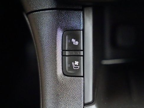 Used 2018 GMC Acadia Denali w/ Technology Package image 24