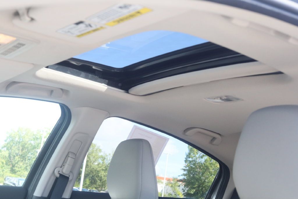 Used 2021 Honda HR-V EX image 3