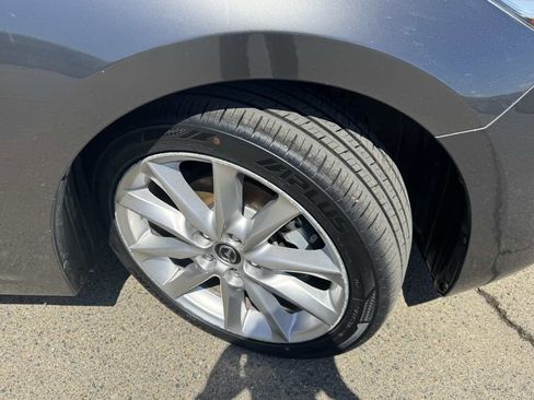 Used 2017 MAZDA MAZDA3 Grand Touring FWD image 36