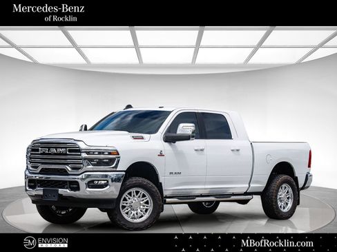 Used 2025 RAM 2500 Laramie w/ Towing Technology Group AWD/4WD image 1