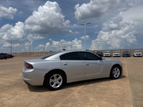 Used 2023 Dodge Charger SXT RWD image 22