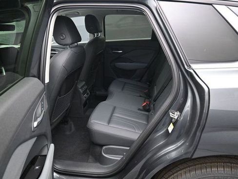 New 2026 Audi Q3 quattro 2.0T image 11