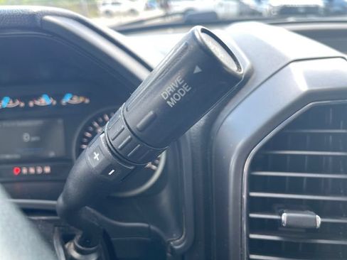 Used 2018 Ford F150 XLT w/ Equipment Group 302A Luxury AWD/4WD image 24