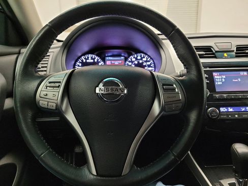 Used 2014 Nissan Altima 2.5 SV w/ Convenience Package image 22