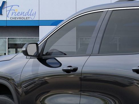 New 2026 Chevrolet Traverse LT w/ Driver Confidence Package AWD/4WD image 13