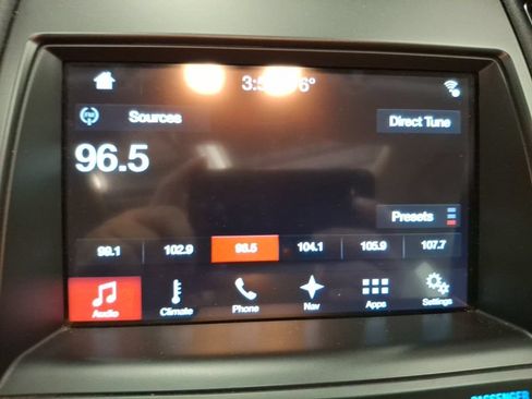 Used 2017 Ford Taurus Limited FWD image 23