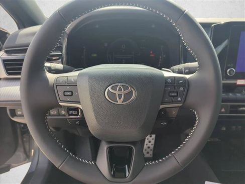 New 2026 Toyota Camry SE FWD image 18