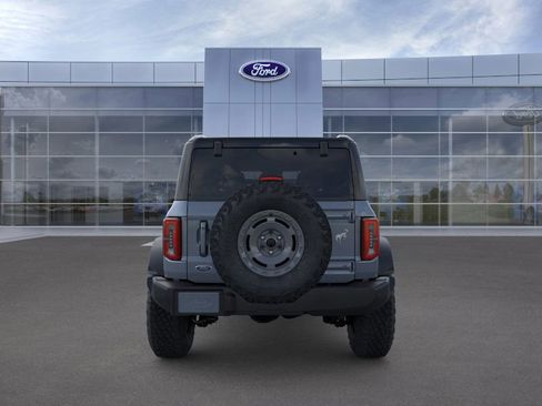 New 2025 Ford Bronco Outer Banks w/ Sasquatch Package AWD/4WD image 5