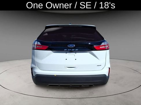 Used 2024 Ford Edge SE image 8