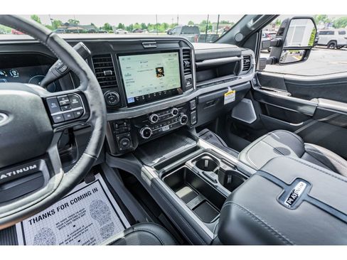 New 2025 Ford F250 Platinum AWD/4WD image 15