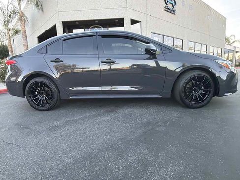 Used 2023 Toyota Corolla LE w/ Carpet Mat Package (TMS) image 10