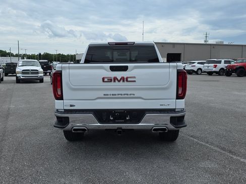 Used 2023 GMC Sierra 1500 SLT AWD/4WD image 7