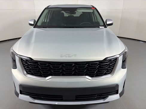 New 2026 Kia Sorento LX image 3