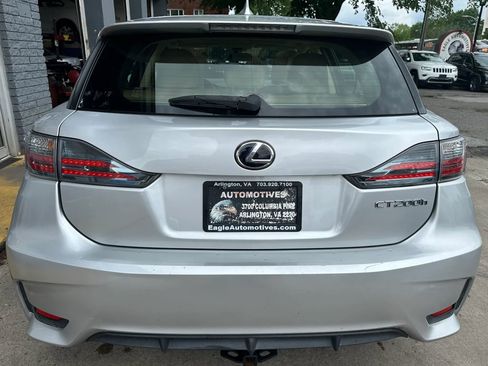 Used 2015 Lexus CT 200h FWD image 4