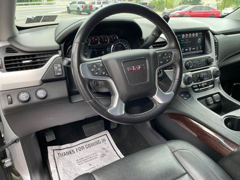 Used 2018 GMC Yukon XL SLT w/ Open Road Package AWD/4WD image 20
