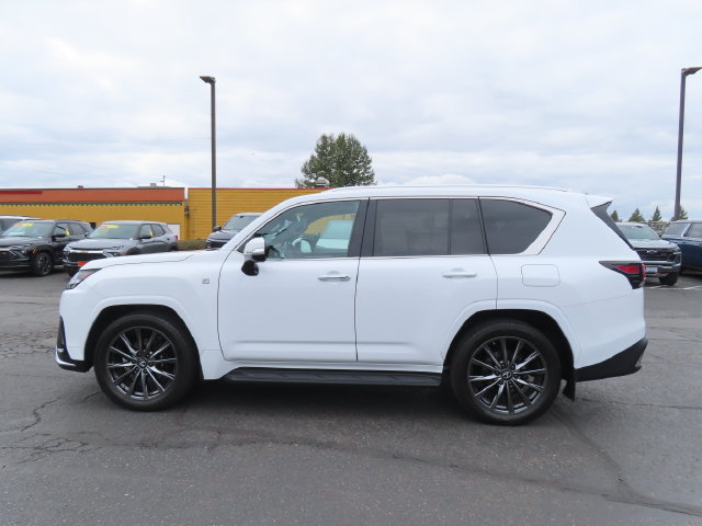Used 2023 Lexus LX 600 F Sport AWD/4WD image 4