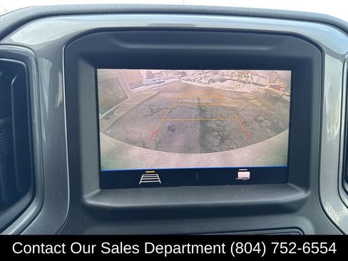 Used 2021 Chevrolet Silverado 1500 Custom image 17