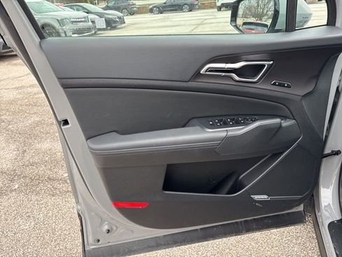 Certified 2026 Kia Sportage SX image 9