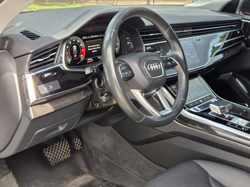 Used 2021 Audi Q8 Premium Plus AWD/4WD image 13