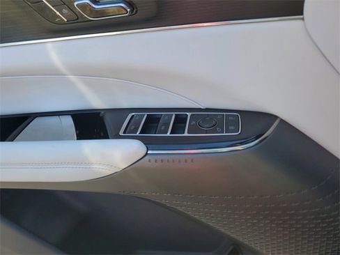 Certified 2024 Cadillac Lyriq Sport image 22