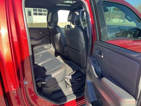 Used 2024 Nissan Frontier PRO-4X w/ Pro Premium Package image 17